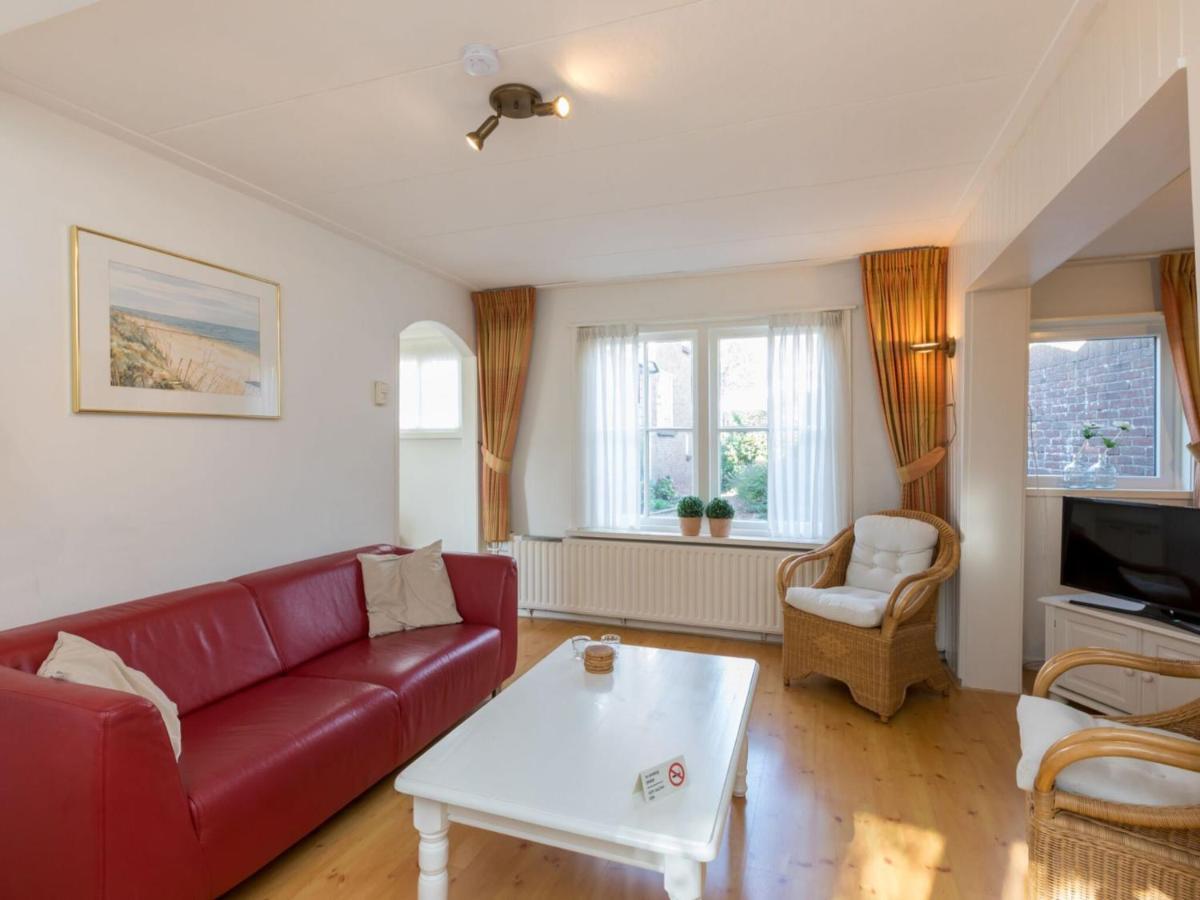 Quaint Holiday Home In Domburg With Terrace Екстер'єр фото