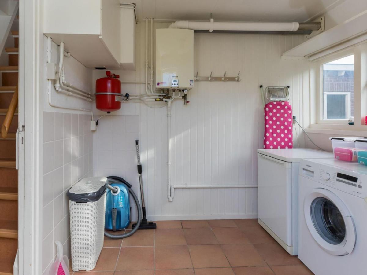 Quaint Holiday Home In Domburg With Terrace Екстер'єр фото